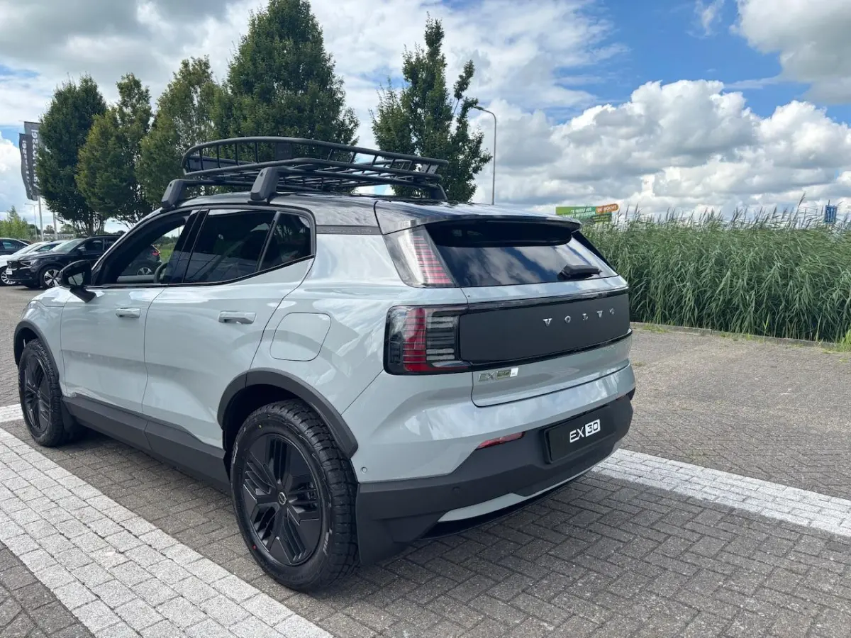 Twin Motor Performance Ultra 69 kWh | Panoramadak | 360 Graden Camera | Harman/Kardon |