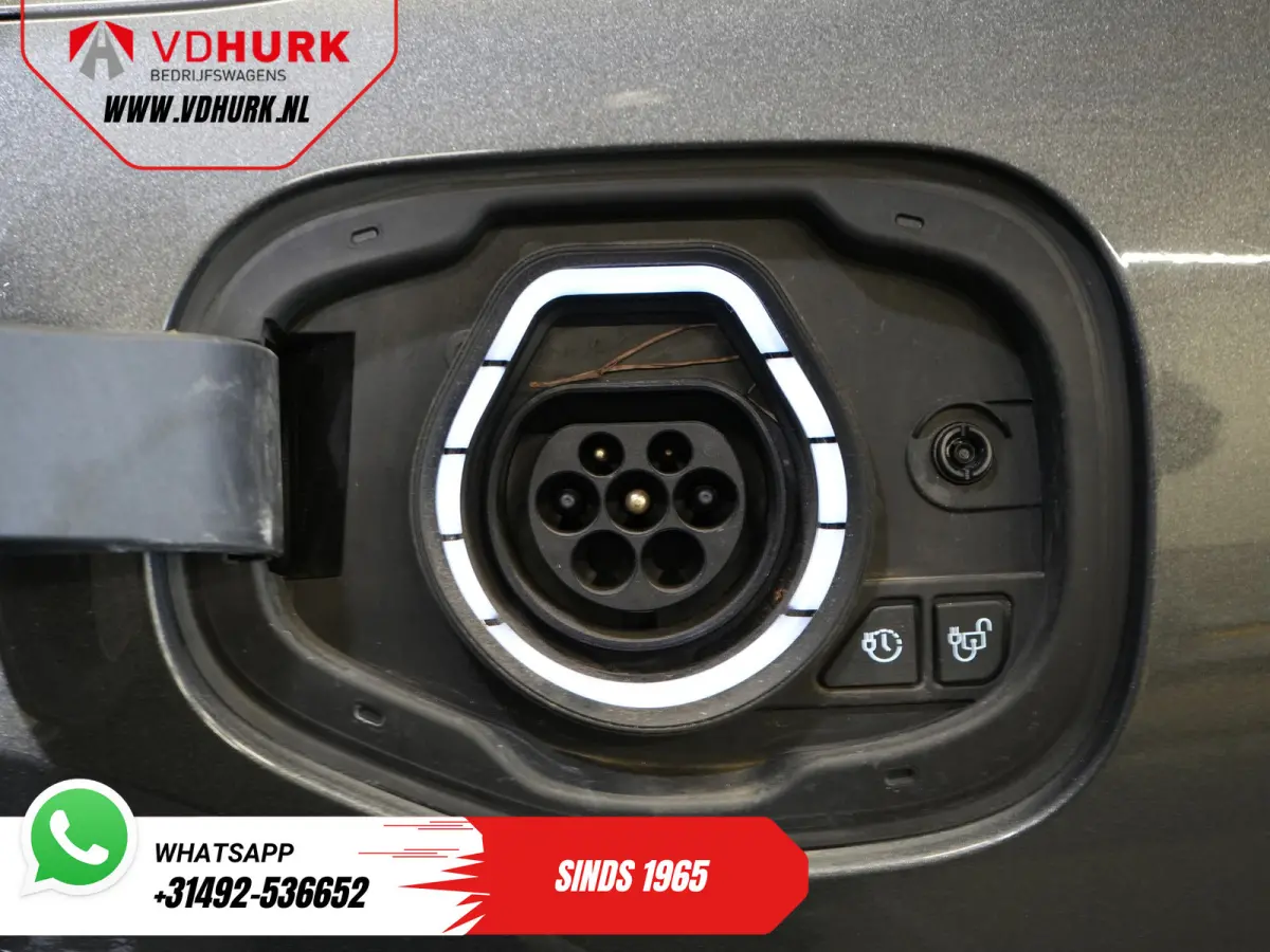 2.5 PHEV 225 pk ST-Line LED/ Head-Up/ Adapt.cruise/ Keyless/ Elek.klep/ Stoelverw/ Stuurverw./ Carplay/ Navi/ Climate/ PDC