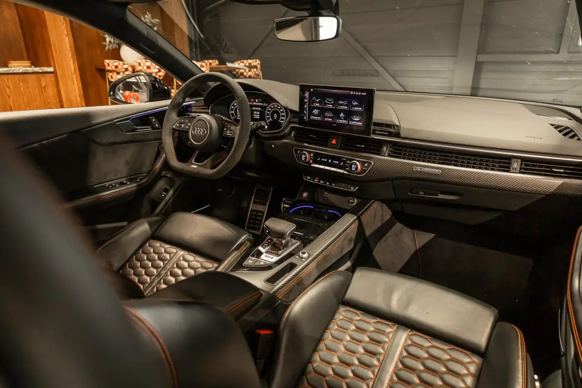 2.9 TFSI quattro Milltek uitlaat | Schuifdak | B&O | Camera