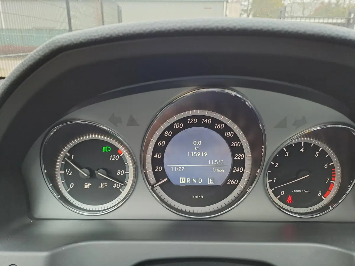 300 Elegance 4-Matic