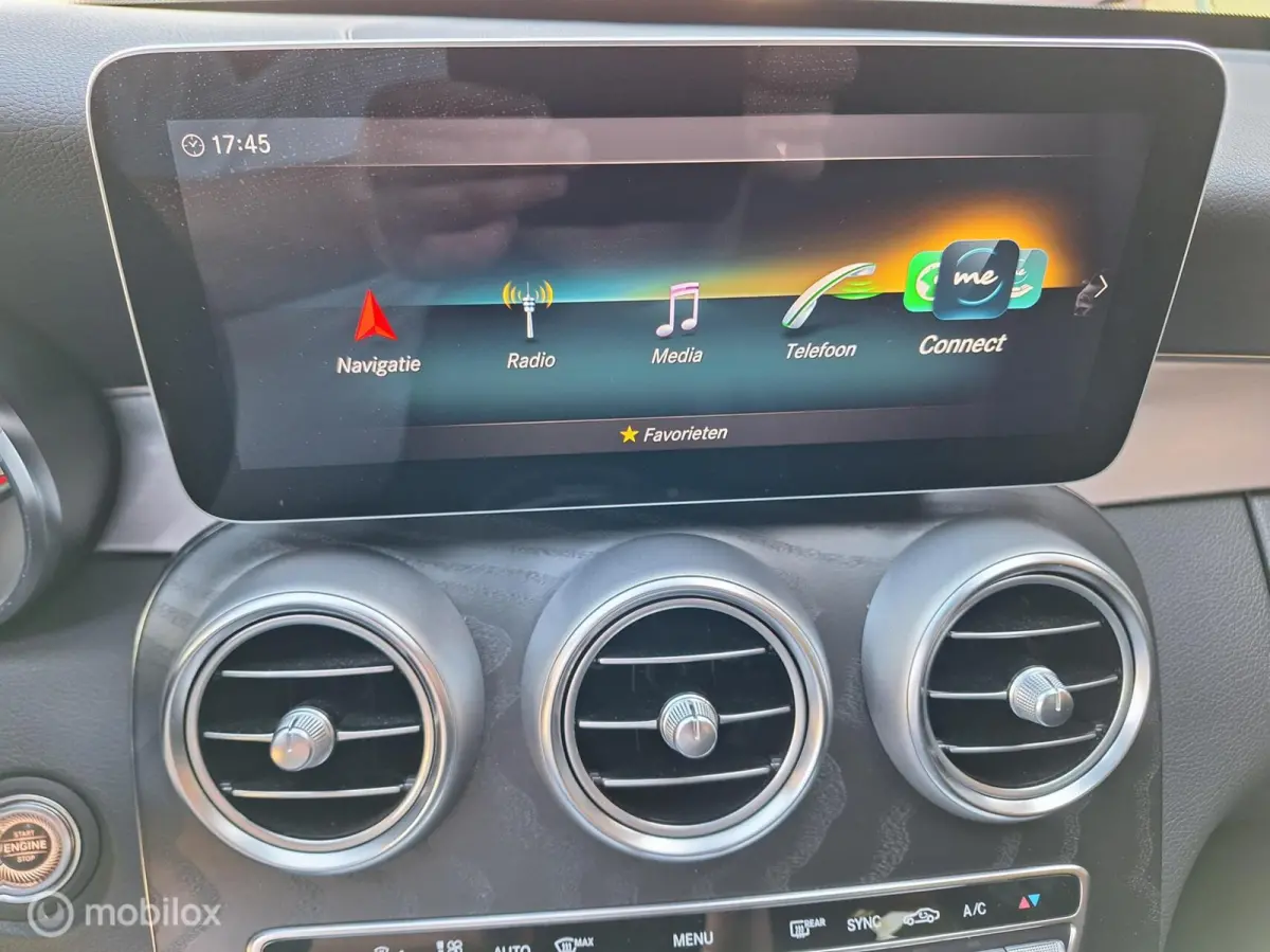 180 Business Solution AMG 1e Eigenaar, BTW-Auto ! Full-Option ! Mojavezilver ! Trekhaak-automatisch-wegklapbaar.