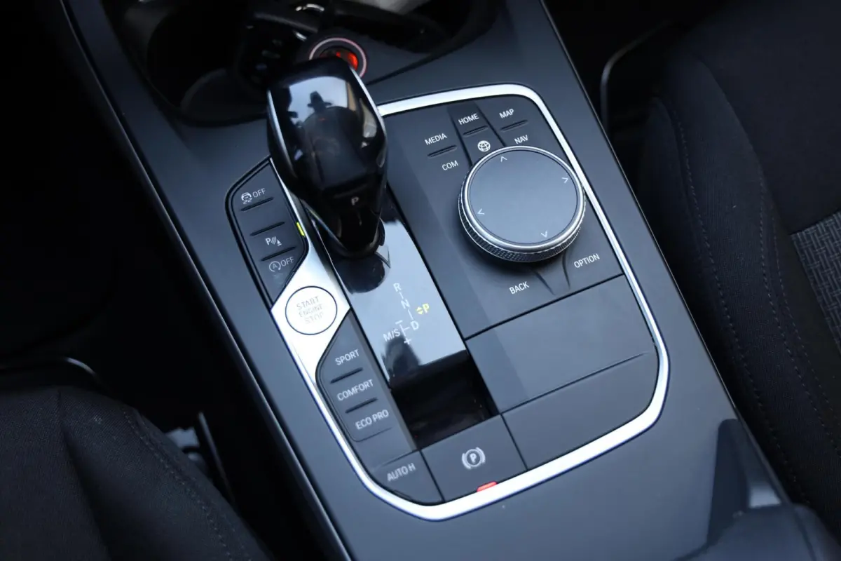 118i Business Edition|Automaat|Navi|Cruise|Apple carplay/Android auto|