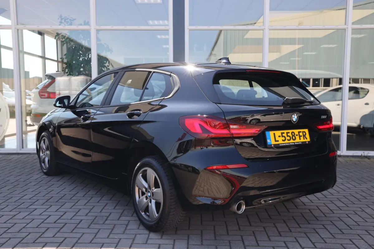118i Business Edition|Automaat|Navi|Cruise|Apple carplay/Android auto|
