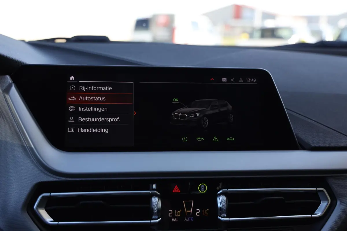 118i Business Edition|Automaat|Navi|Cruise|Apple carplay/Android auto|