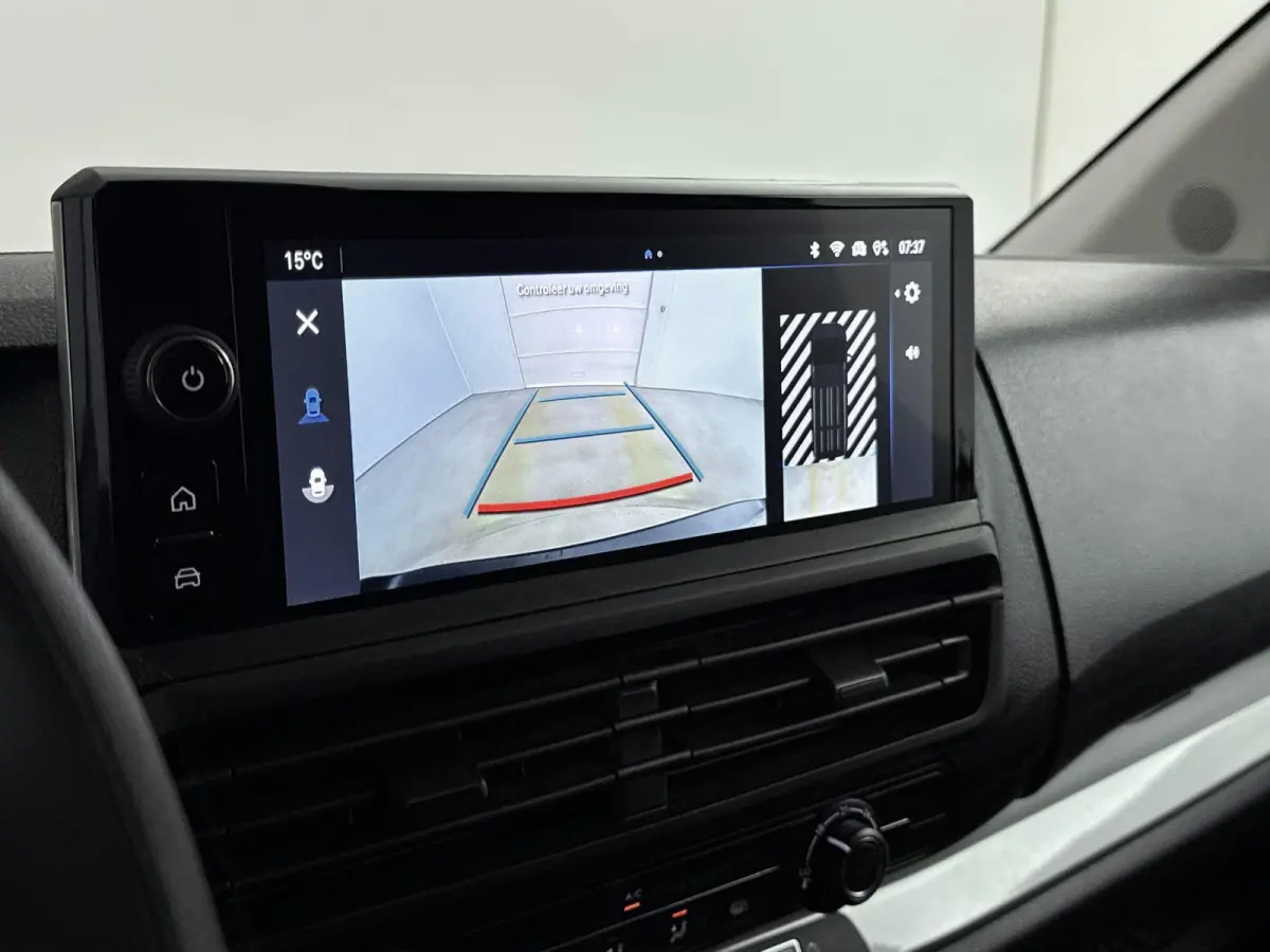 Electric L2 136pk 75 kWh Automaat | ACCU 97% | Camera | 3- Persoons | Draadlos Carplay | Navigatie