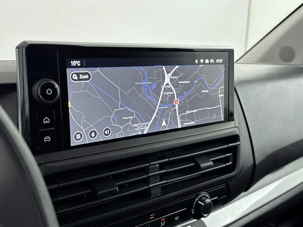 Electric L2 136pk 75 kWh Automaat | ACCU 97% | Camera | 3- Persoons | Draadlos Carplay | Navigatie