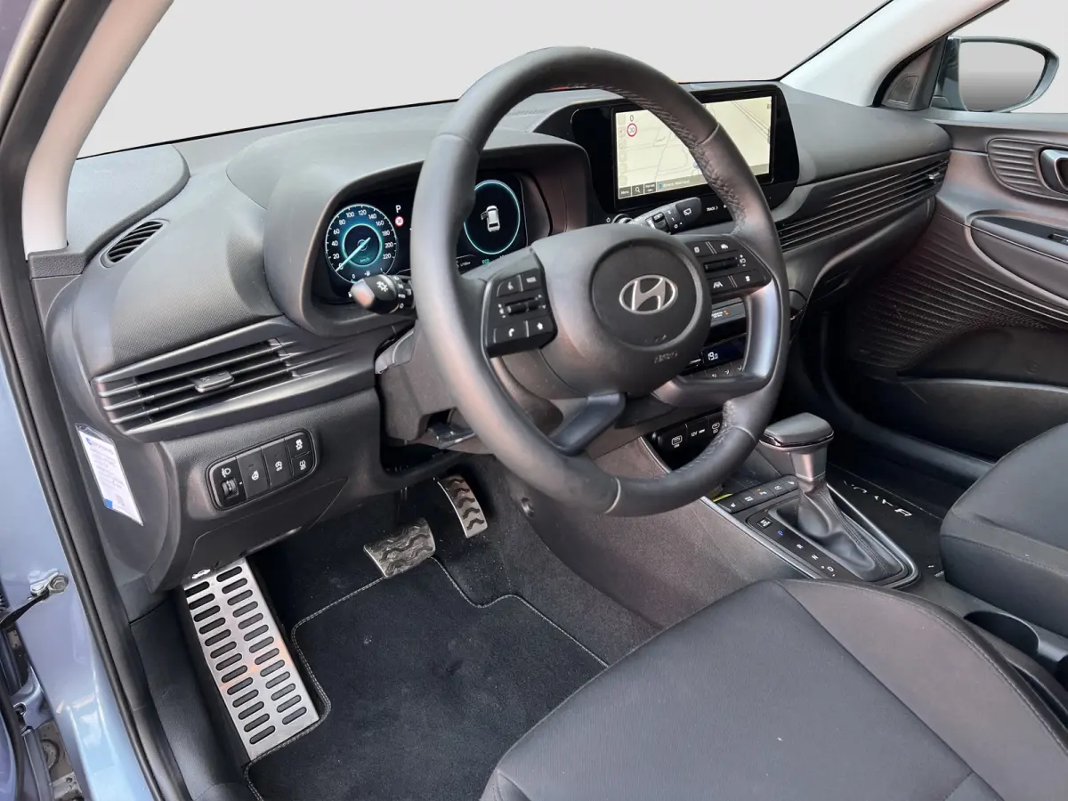 Premium 1.0 T-GDi Automaat | Camera | Climate controle | Carplay | Stoelverwarming | Digitaal cockpit | Stuurverwarming | Privacy Glass | Dodehoekdetectie