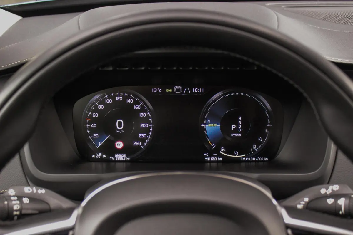 2.0 T8 Recharge AWD Inscription Exclusive | 1e eigenaar | NL auto | Stoelventilatie | Massage | Harman Kardon | Stuurverwarming | 360 camera | Panoramadak | Nappaleer | DAB