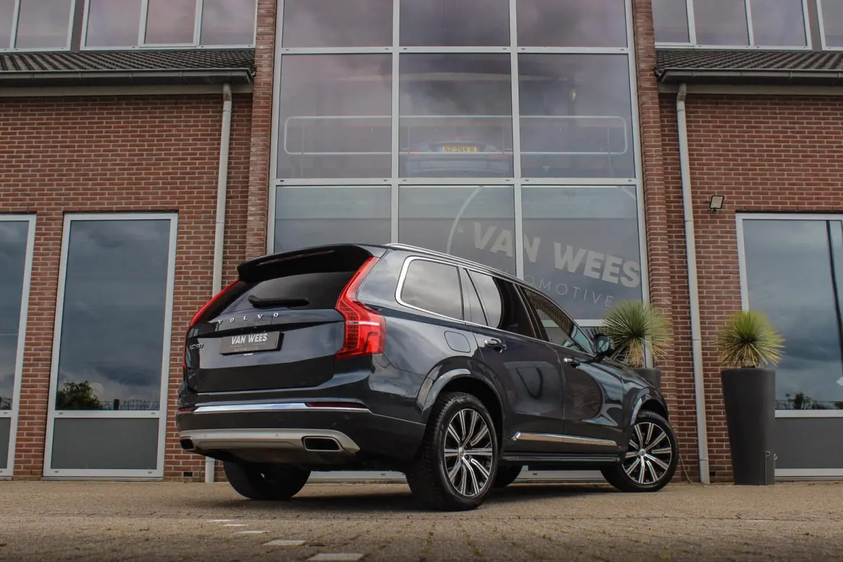 2.0 T8 Recharge AWD Inscription Exclusive | 1e eigenaar | NL auto | Stoelventilatie | Massage | Harman Kardon | Stuurverwarming | 360 camera | Panoramadak | Nappaleer | DAB