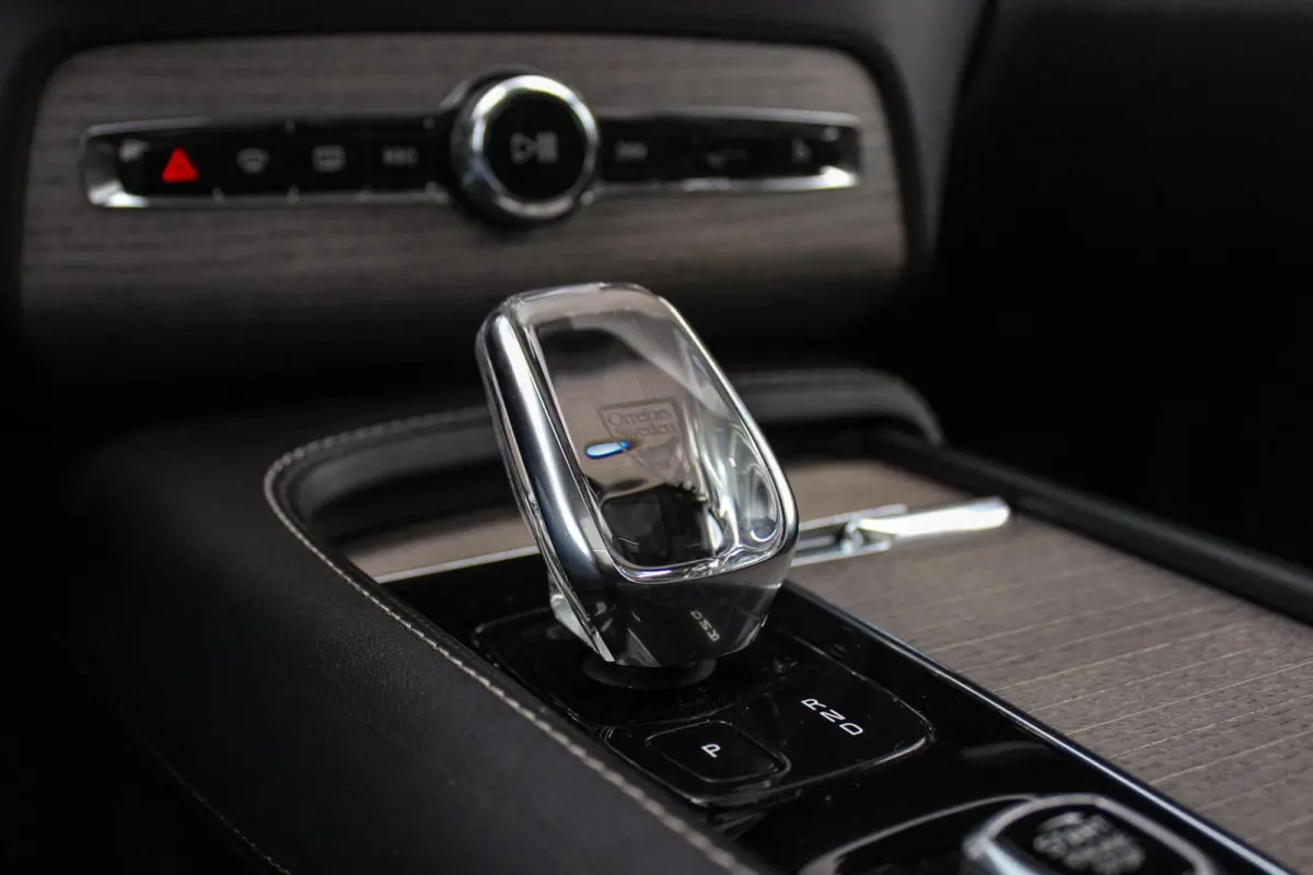 2.0 T8 Recharge AWD Inscription Exclusive | 1e eigenaar | NL auto | Stoelventilatie | Massage | Harman Kardon | Stuurverwarming | 360 camera | Panoramadak | Nappaleer | DAB