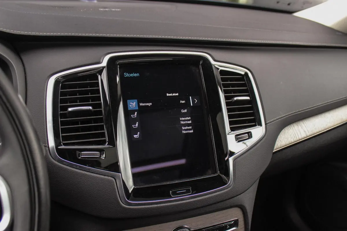 2.0 T8 Recharge AWD Inscription Exclusive | 1e eigenaar | NL auto | Stoelventilatie | Massage | Harman Kardon | Stuurverwarming | 360 camera | Panoramadak | Nappaleer | DAB