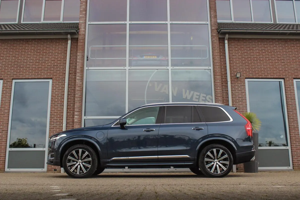 2.0 T8 Recharge AWD Inscription Exclusive | 1e eigenaar | NL auto | Stoelventilatie | Massage | Harman Kardon | Stuurverwarming | 360 camera | Panoramadak | Nappaleer | DAB