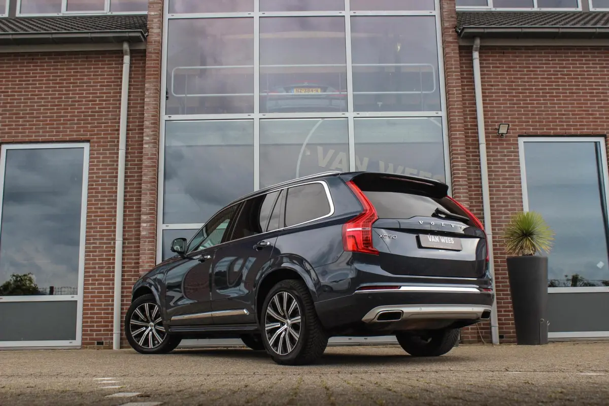 2.0 T8 Recharge AWD Inscription Exclusive | 1e eigenaar | NL auto | Stoelventilatie | Massage | Harman Kardon | Stuurverwarming | 360 camera | Panoramadak | Nappaleer | DAB