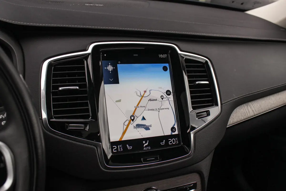 2.0 T8 Recharge AWD Inscription Exclusive | 1e eigenaar | NL auto | Stoelventilatie | Massage | Harman Kardon | Stuurverwarming | 360 camera | Panoramadak | Nappaleer | DAB