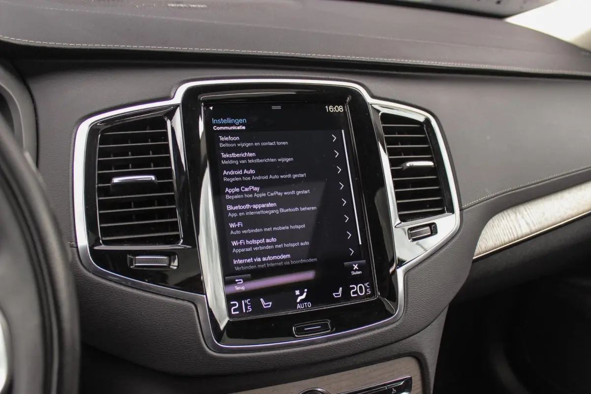 2.0 T8 Recharge AWD Inscription Exclusive | 1e eigenaar | NL auto | Stoelventilatie | Massage | Harman Kardon | Stuurverwarming | 360 camera | Panoramadak | Nappaleer | DAB