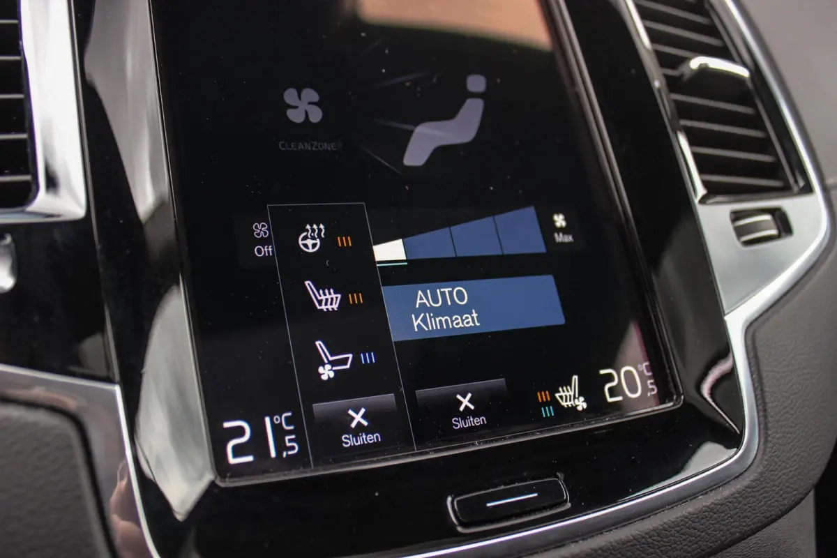 2.0 T8 Recharge AWD Inscription Exclusive | 1e eigenaar | NL auto | Stoelventilatie | Massage | Harman Kardon | Stuurverwarming | 360 camera | Panoramadak | Nappaleer | DAB