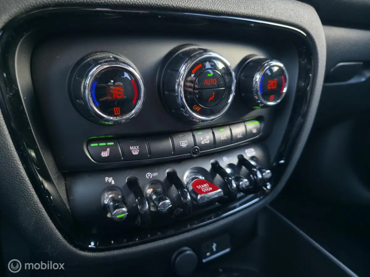 1.5 / Navi / Carplay / Stoelv. / JCW velgen