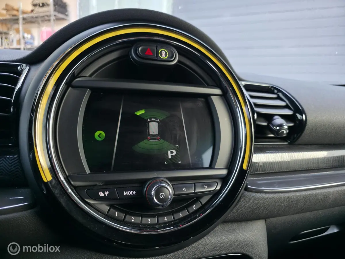 1.5 / Navi / Carplay / Stoelv. / JCW velgen