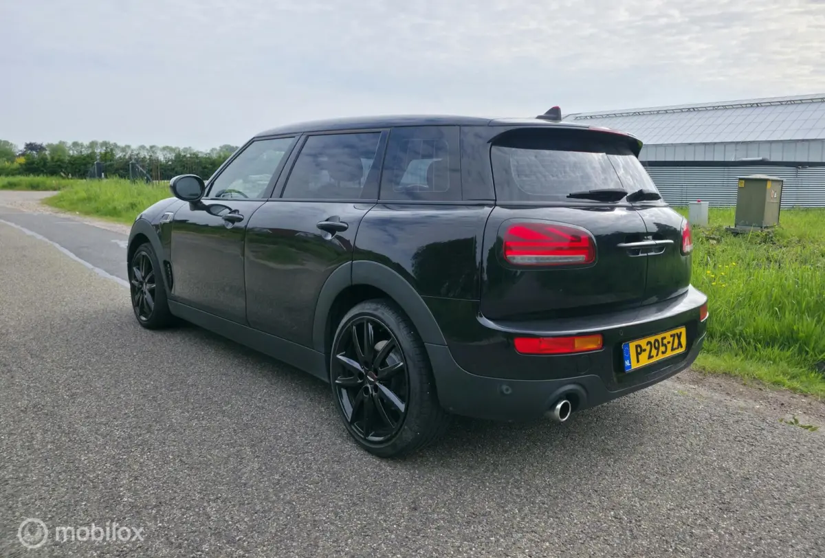 1.5 / Navi / Carplay / Stoelv. / JCW velgen
