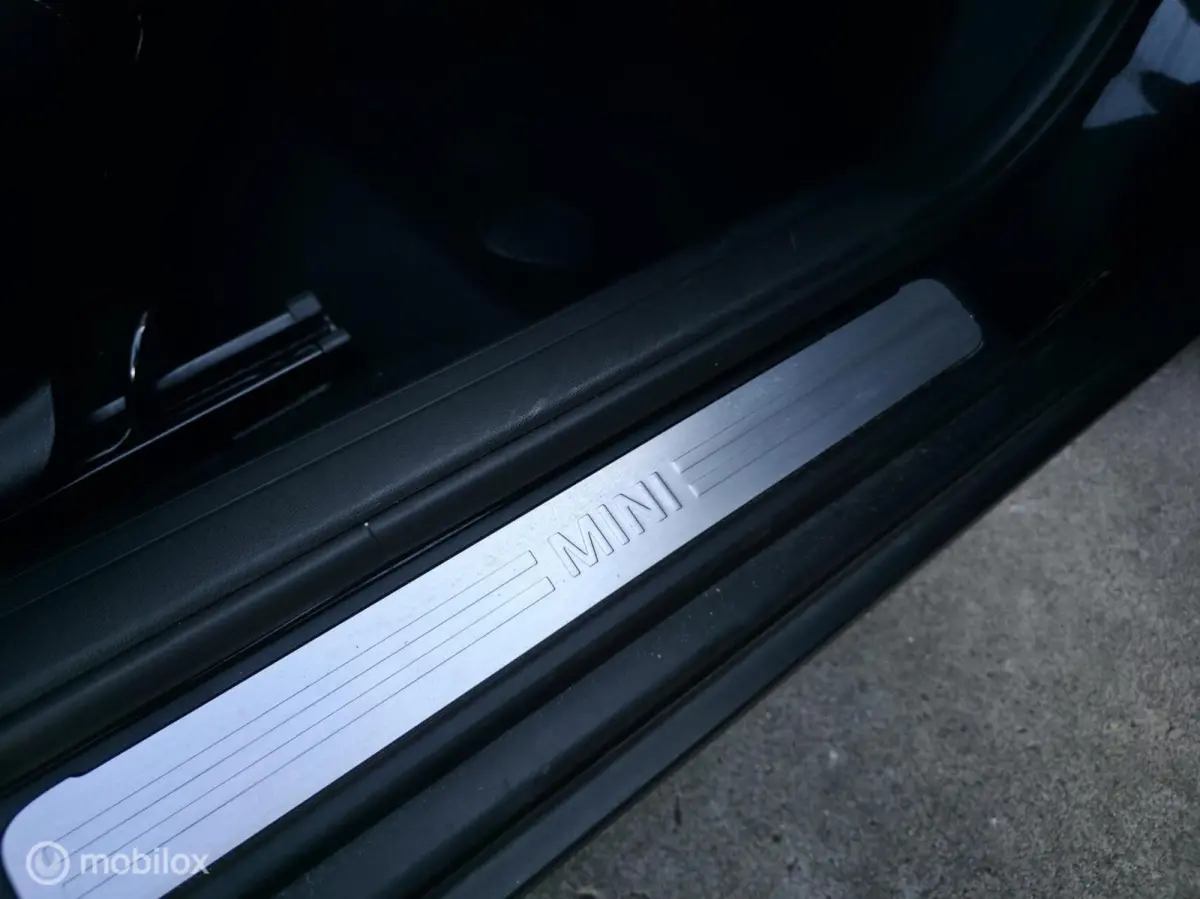1.5 / Navi / Carplay / Stoelv. / JCW velgen