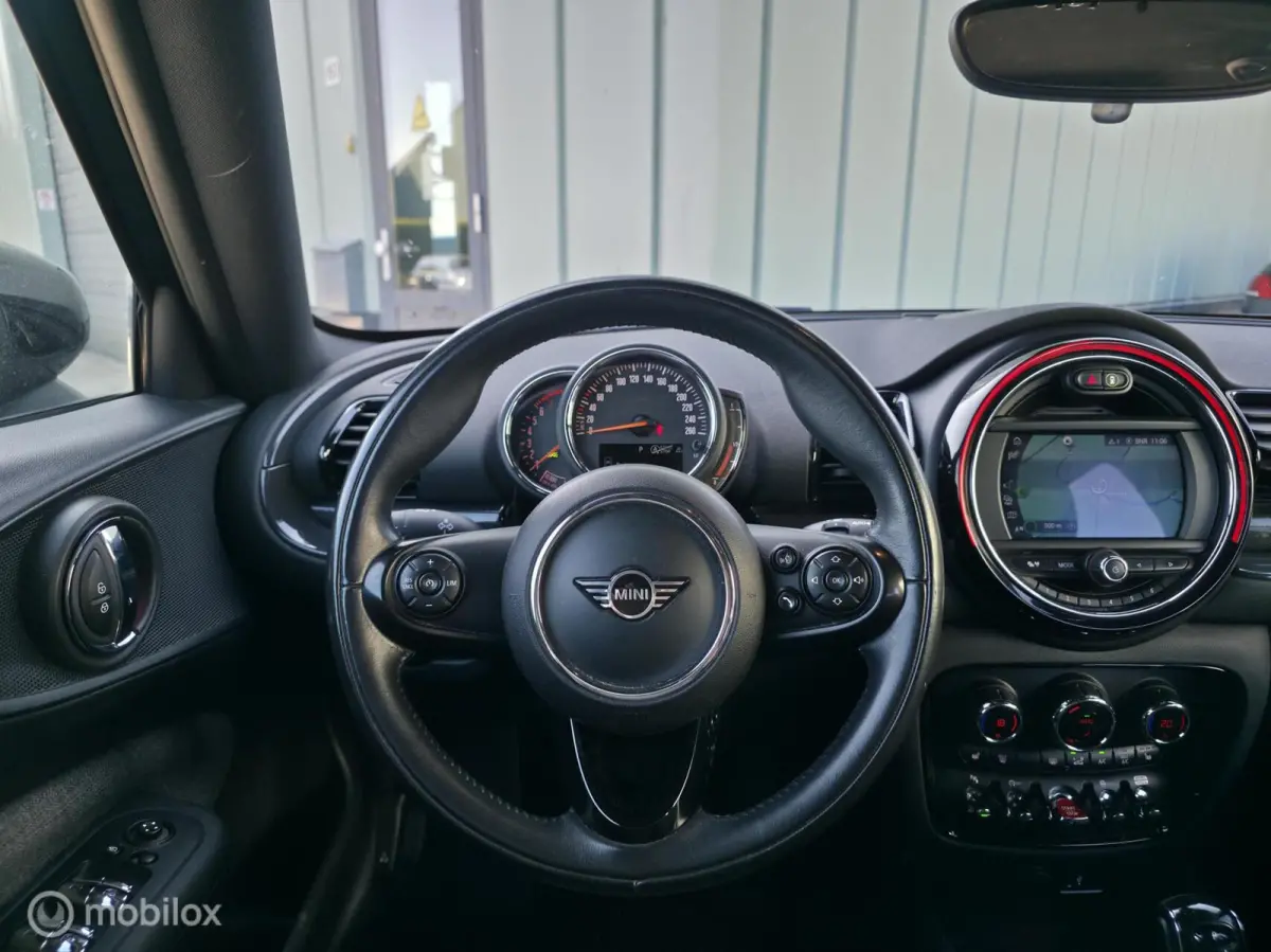 1.5 / Navi / Carplay / Stoelv. / JCW velgen