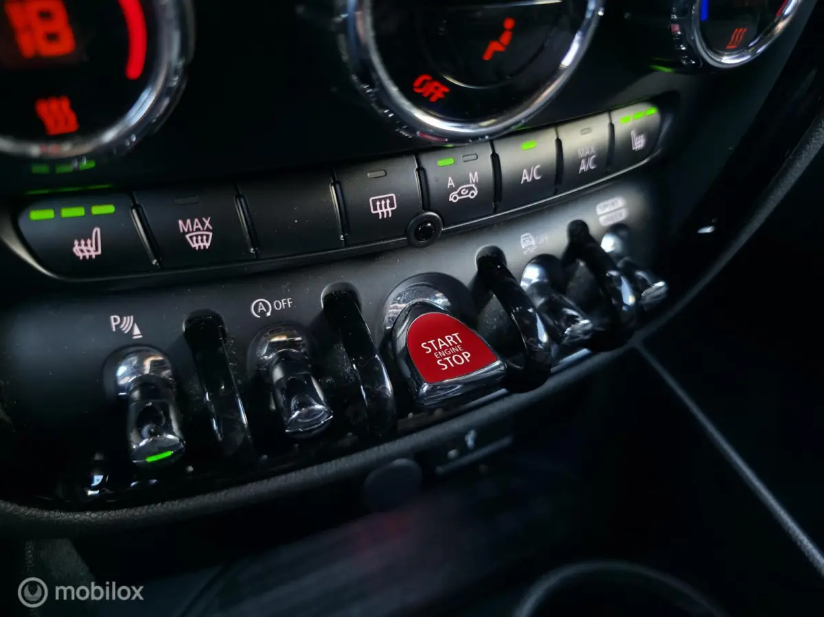 1.5 / Navi / Carplay / Stoelv. / JCW velgen