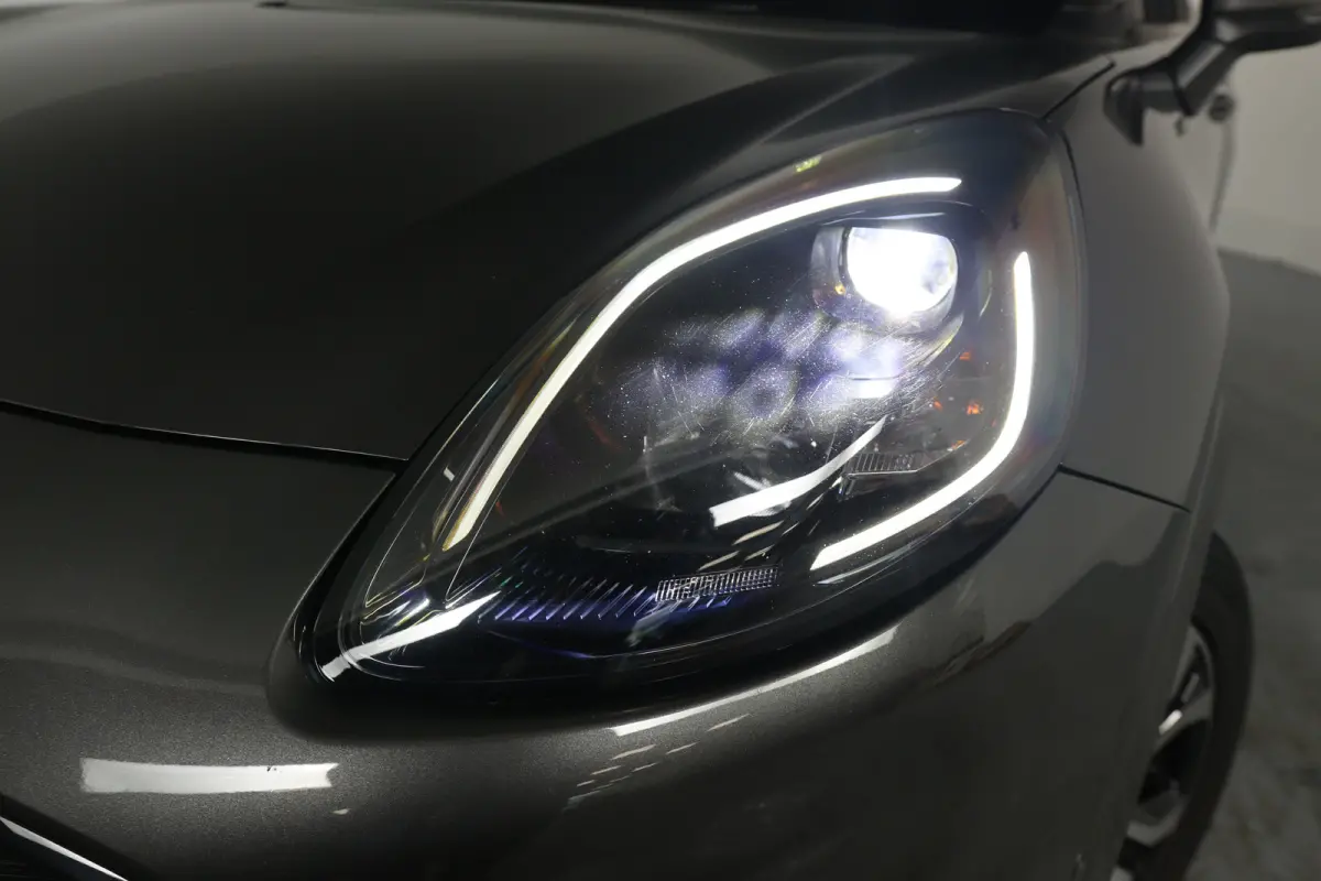 1.0 EcoBoost ST-Line | 1e Eigenaar! | Automaat | Winter Pack | Navi | Camera | Parkeersensoren V+A | Clima | Keyless | Lichtmetalen Velgen | LED | Cruise Control