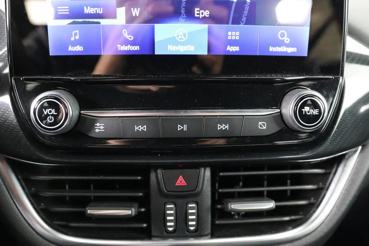 1.0 EcoBoost ST-Line | 1e Eigenaar! | Automaat | Winter Pack | Navi | Camera | Parkeersensoren V+A | Clima | Keyless | Lichtmetalen Velgen | LED | Cruise Control