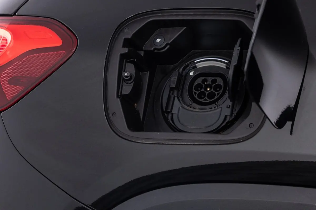 250 e Business Edition Plus | Half LEDER | Full LED | ECC | CAMERA | PHEV