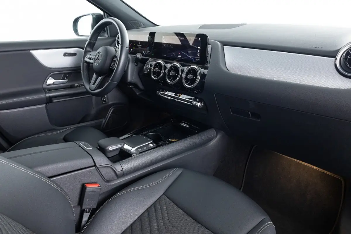 250 e Business Edition Plus | Half LEDER | Full LED | ECC | CAMERA | PHEV