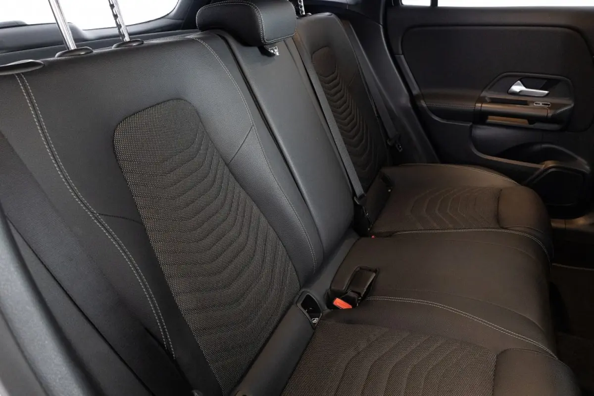 250 e Business Edition Plus | Half LEDER | Full LED | ECC | CAMERA | PHEV
