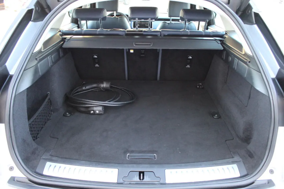 2.0 P400e AWD S PHEV/Camera/Memory