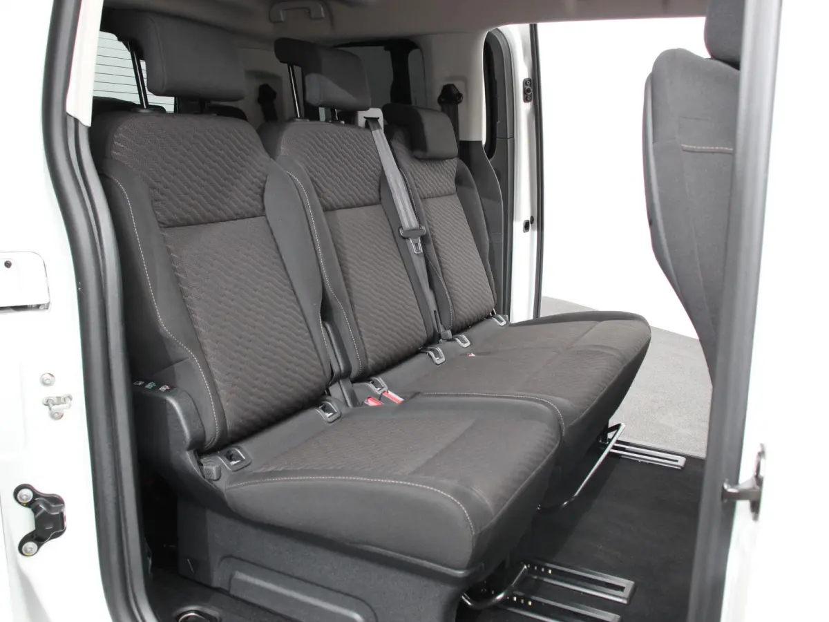 Verso Luxury L2 8persoons PERSONENBUS 8p SOH 89% Navigatie Parkeersensoren Cruise Control Stoelverwarming Climate Control LM Velgen