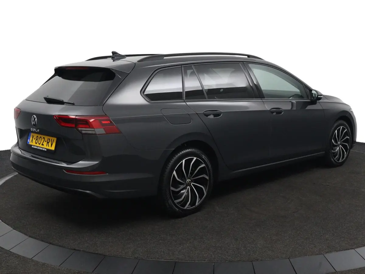 1.0 TSI Life | Adaptive cruise | Lichtmetaal |