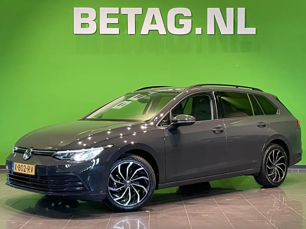 1.0 TSI Life | Adaptive cruise | Lichtmetaal |