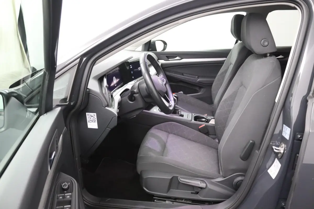 1.0 TSI Life | Adaptive cruise | Lichtmetaal |