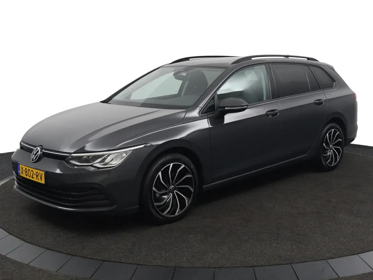 1.0 TSI Life | Adaptive cruise | Lichtmetaal |