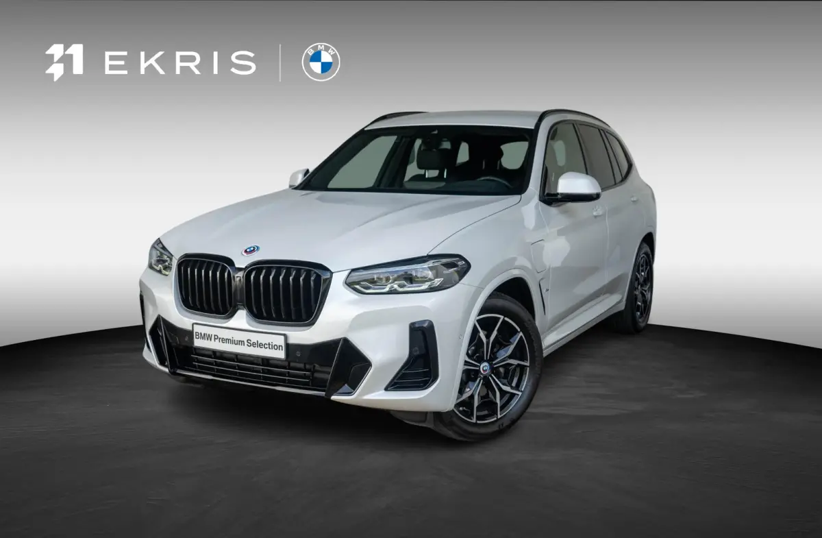 xDrive30e SoH 97% | High Executive M Sportpakket | Head-Up Display | HiFi Harman Kardon | Driving Assistant