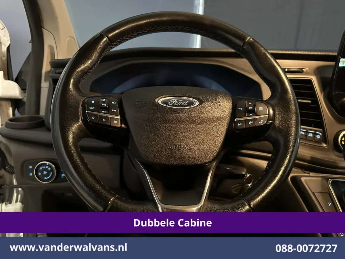 2.0 TDCI 131pk Automaat L2H1 Dubbele Cabine Euro6 Airco | 6-Zits | Camera | Navigatie | Apple Carplay Android Auto, Xenon, Cruisecontrol, Stoelverwarming, Verwarmde voorruit, Parkeersensoren