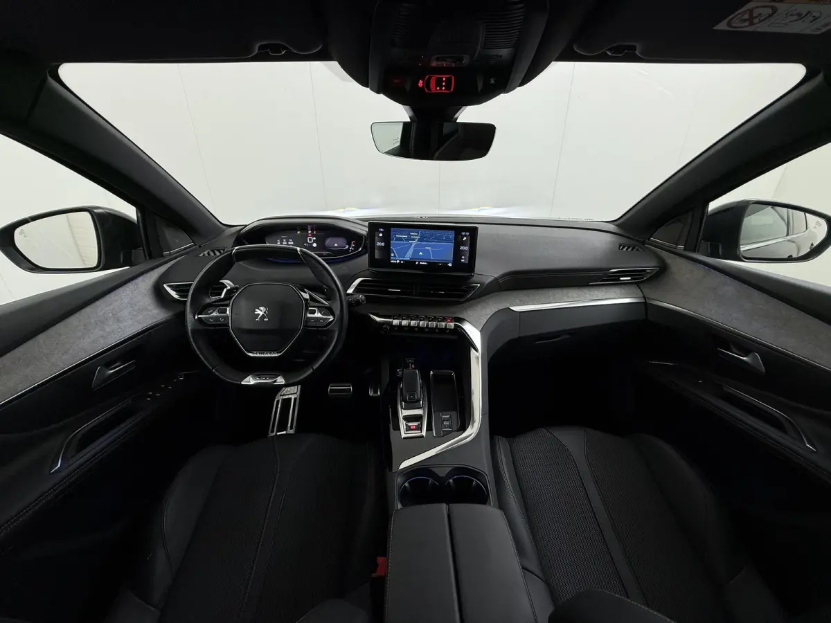 130pk GT Automaat | 1ste eigenaar | FOCAL Audio | Camera | Stoelverwarming | Navigatie | LED lampen | Adaptieve Cruise Control