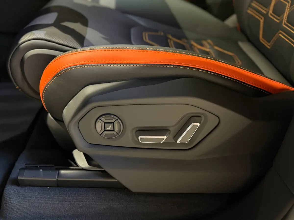 SE|Pano|B&O|Ceramic|Hud|Massage|BTW|Fabrieksgarantie|Onderhoudscontract