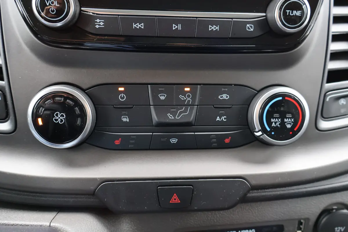 2.0 TDCI 130pk L1 H1 Trend Automaat