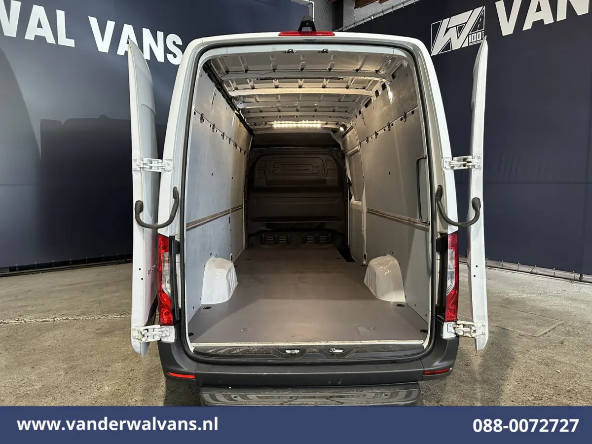 317 CDI 170pk L3H2 Euro6 Airco | Camera | Apple Carplay | Android Auto | Stoelverwarming Bijrijdersbank