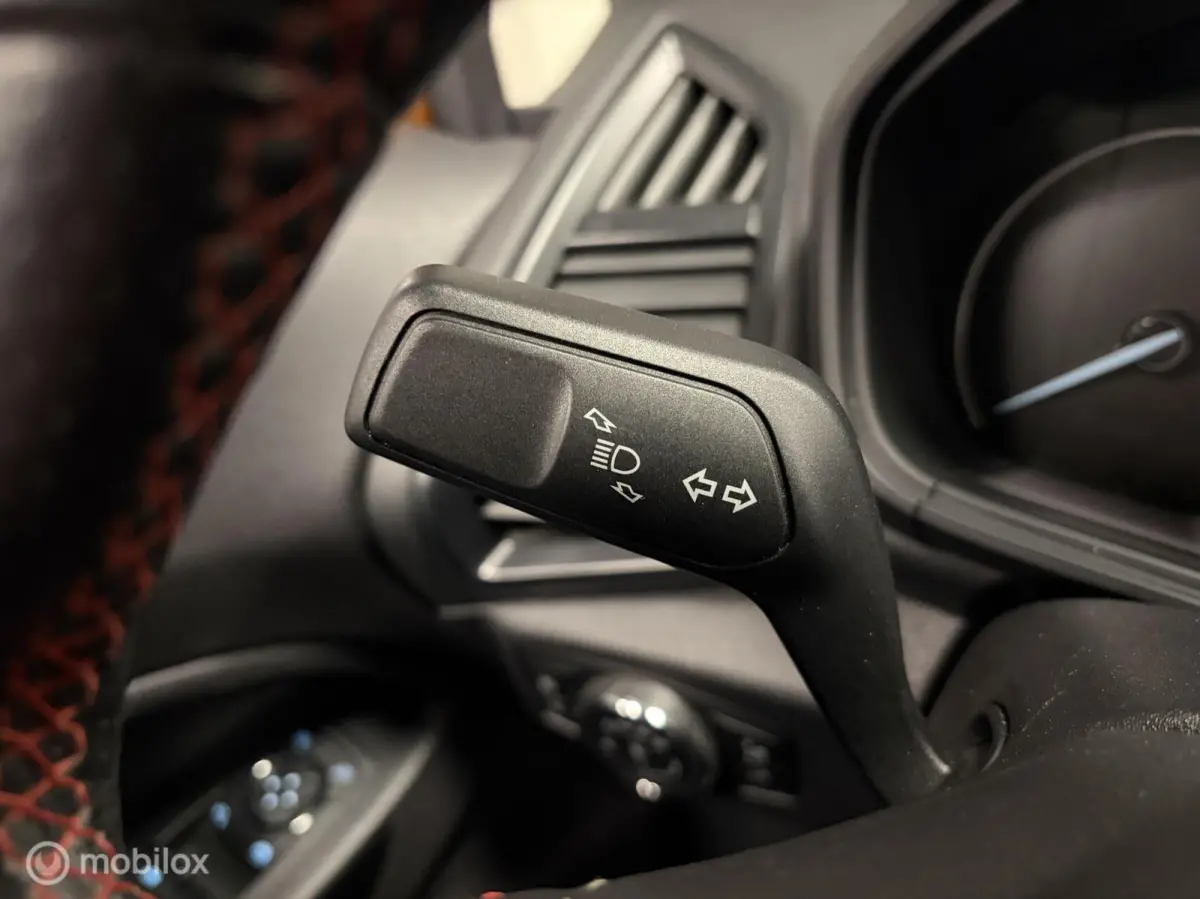 1.0 EcoBoost ST-Line STOEL-STUURVERW. / B&O / KEYLESS / LED / LEDER / DEALER ONDERH. /