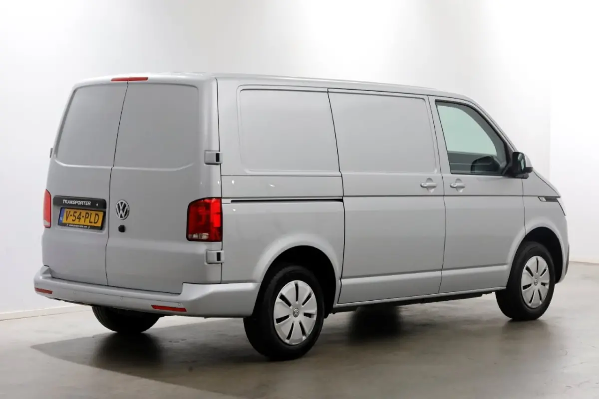 T6.1 2.0 TDI 150pk DSG-Automaat L1H1 LED/ACC/Navi/Camera 07-2023