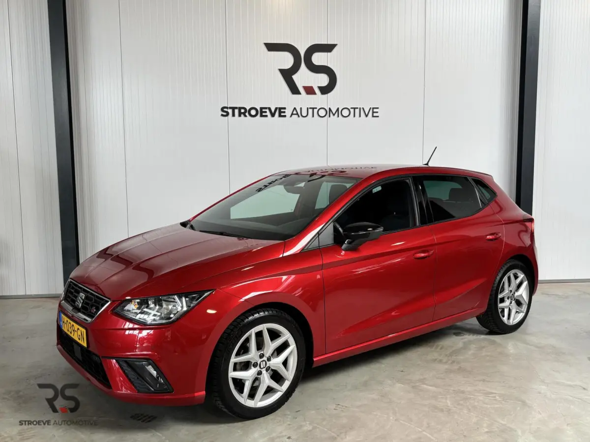 1.0 TSI 115 pk DSG FR Buss Intense | Navi | Cruise | Camera | PDC | CarPlay | 17" | 1e Eig | Org NL |