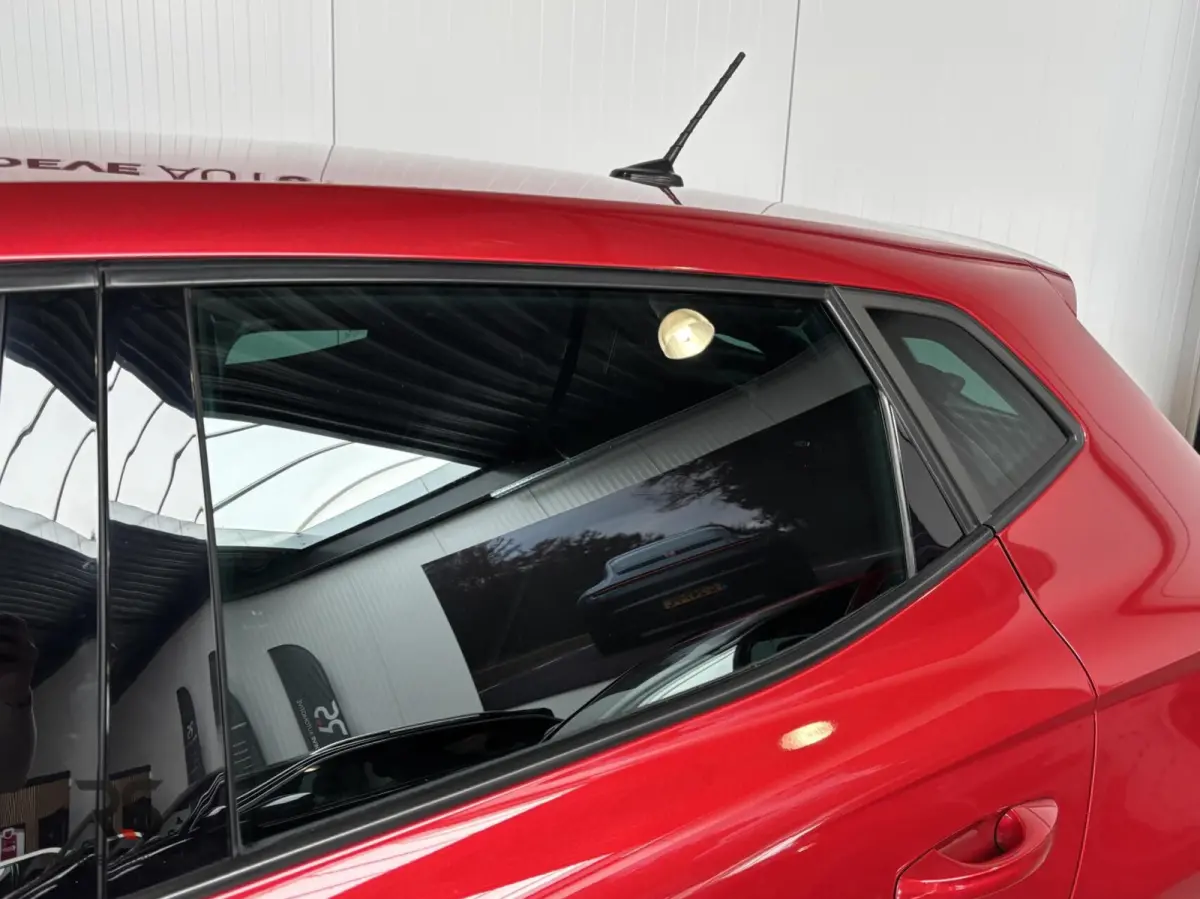 1.0 TSI 115 pk DSG FR Buss Intense | Navi | Cruise | Camera | PDC | CarPlay | 17" | 1e Eig | Org NL |