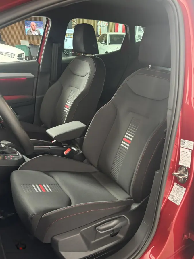 1.0 TSI 115 pk DSG FR Buss Intense | Navi | Cruise | Camera | PDC | CarPlay | 17" | 1e Eig | Org NL |