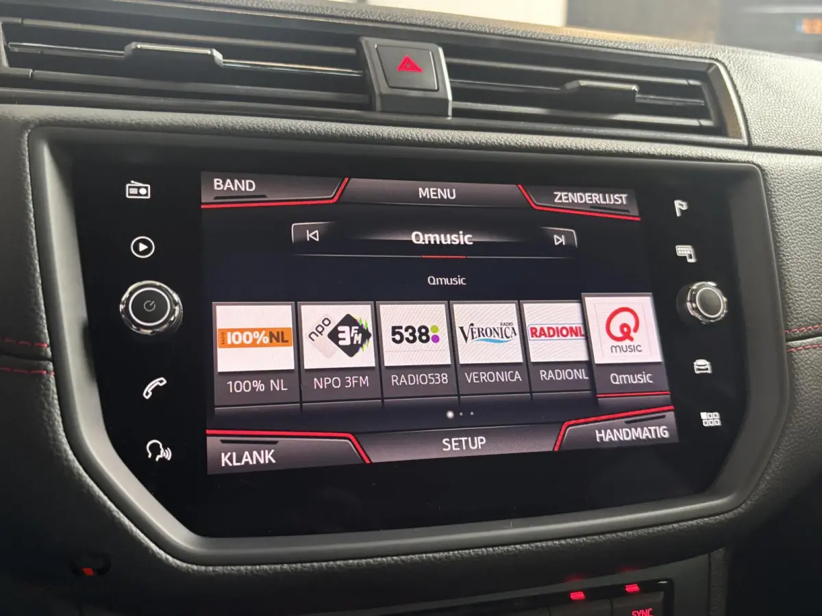 1.0 TSI 115 pk DSG FR Buss Intense | Navi | Cruise | Camera | PDC | CarPlay | 17" | 1e Eig | Org NL |