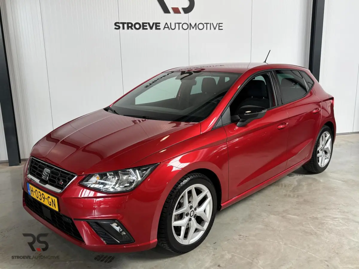 1.0 TSI 115 pk DSG FR Buss Intense | Navi | Cruise | Camera | PDC | CarPlay | 17" | 1e Eig | Org NL |